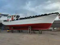 Kapal kerja kanggo didol