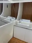 Katamaran kanggo didol