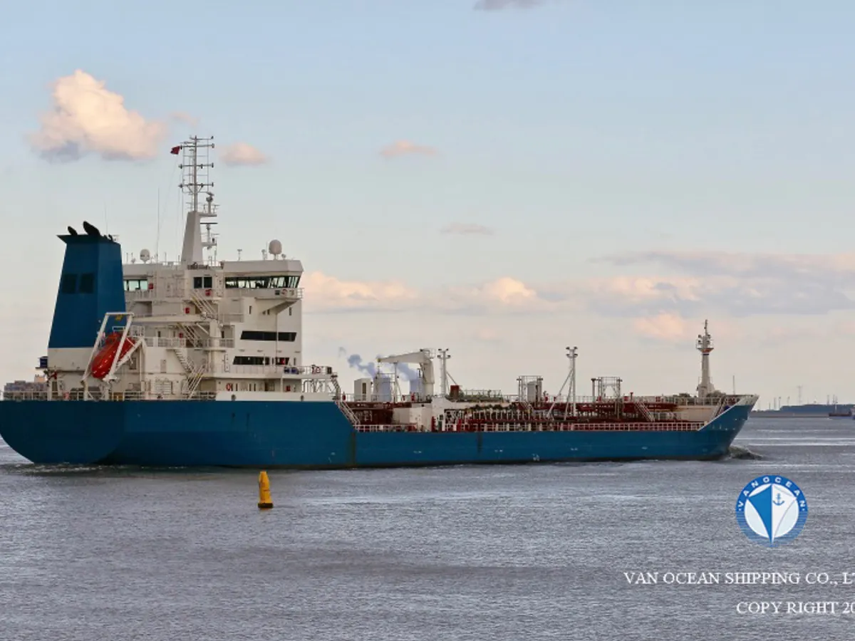 Kapal tanker minyak/bahan kimia kanggo didol