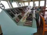 Kapal tanker minyak/bahan kimia kanggo didol