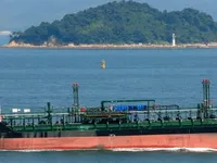 Kapal tanker minyak/bahan kimia kanggo didol