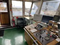 Kapal tanker minyak/bahan kimia kanggo didol