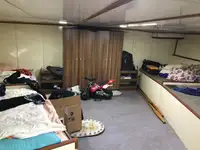 Kapal kerja kanggo didol