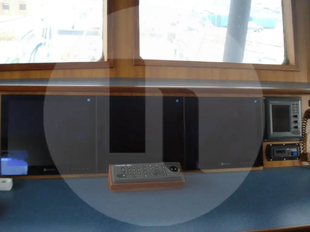 Kapal trawler berkas kanggo didol