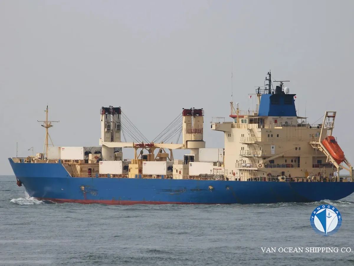 Kapal reefer kanggo didol