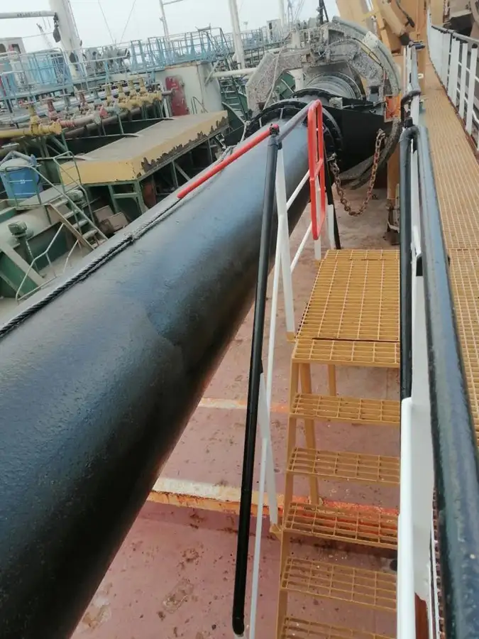 Kapal dredger kanggo didol