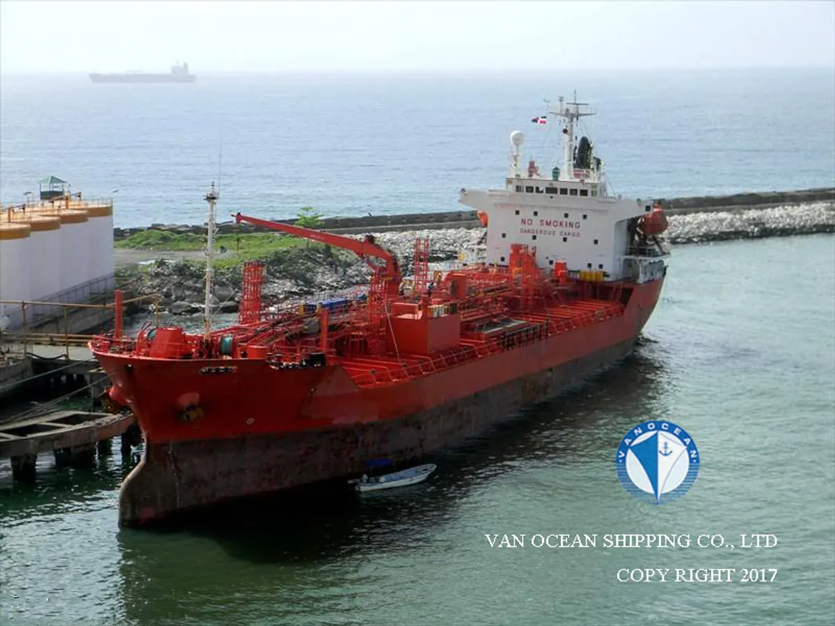 Kapal tanker minyak/bahan kimia kanggo didol