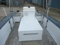 Kapal karet kaku kanggo didol