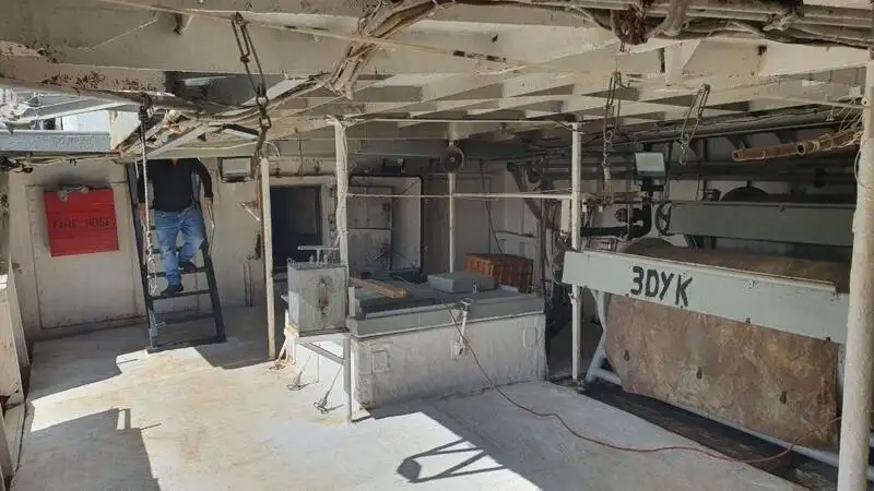Kapal longliner kanggo didol