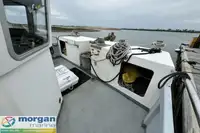 Kapal kerja kanggo didol