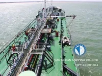 Kapal tanker minyak/bahan kimia kanggo didol