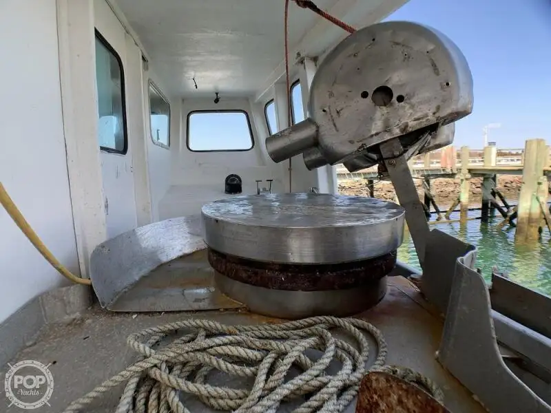 Kapal longliner kanggo didol