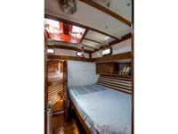 Yacht kanggo didol