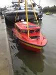Kapal kerja kanggo didol