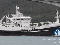 Kapal trawler kanggo didol