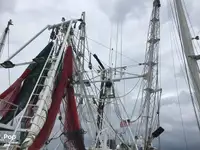 Kapal trawler kanggo didol