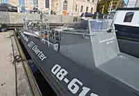 Kapal karet kaku kanggo didol