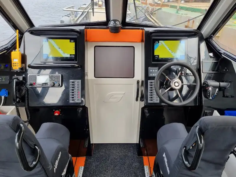 Kapal kontainer kanggo didol