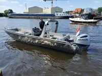 Kapal kerja kanggo didol