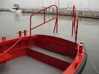 Kapal kerja kanggo didol