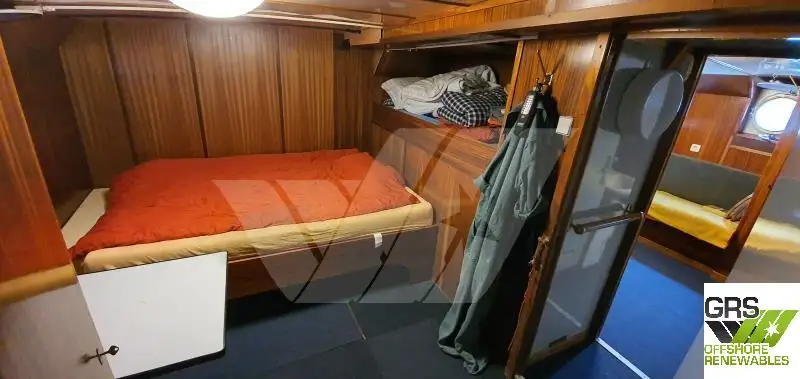 Kapal kerja kanggo didol