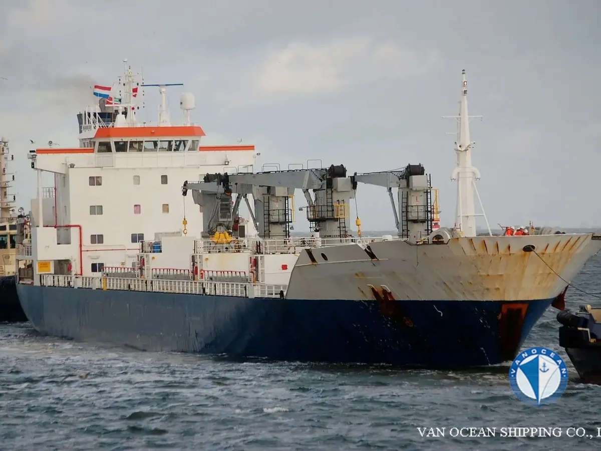 Kapal reefer kanggo didol