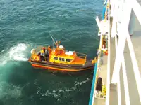 Kapal survei kanggo didol