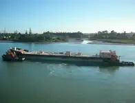 Kapal tanker minyak/bahan kimia kanggo didol