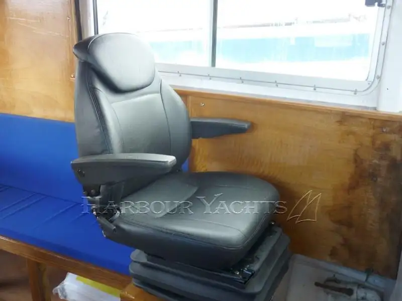 Kapal trawler kanggo didol