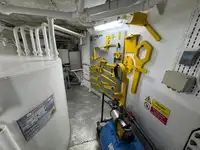 Kapal kontainer kanggo didol