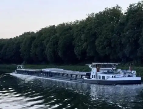 Kapal pengangkut barang curah kanggo didol
