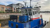 Kapal kontainer kanggo didol