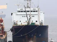 Kapal tanker minyak/bahan kimia kanggo didol
