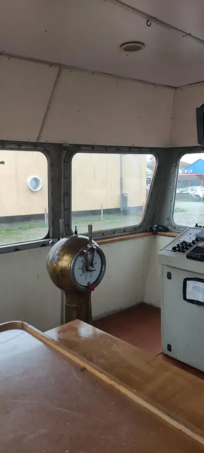 Kapal penarik kanggo didol