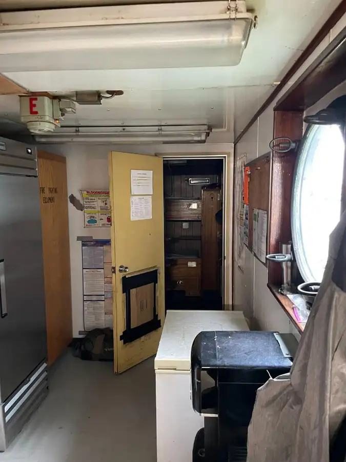 Kapal dredger kanggo didol