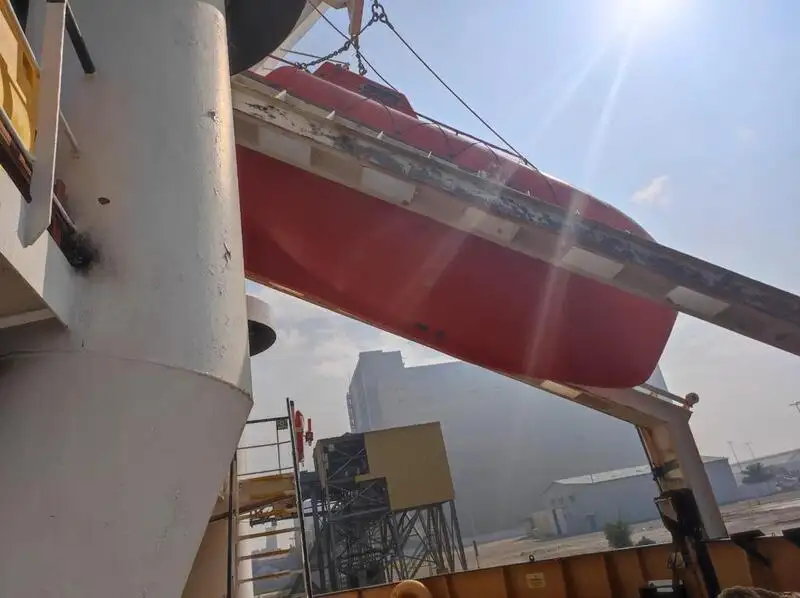 Kapal dredger kanggo didol