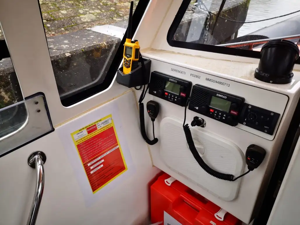 Kapal kontainer kanggo didol