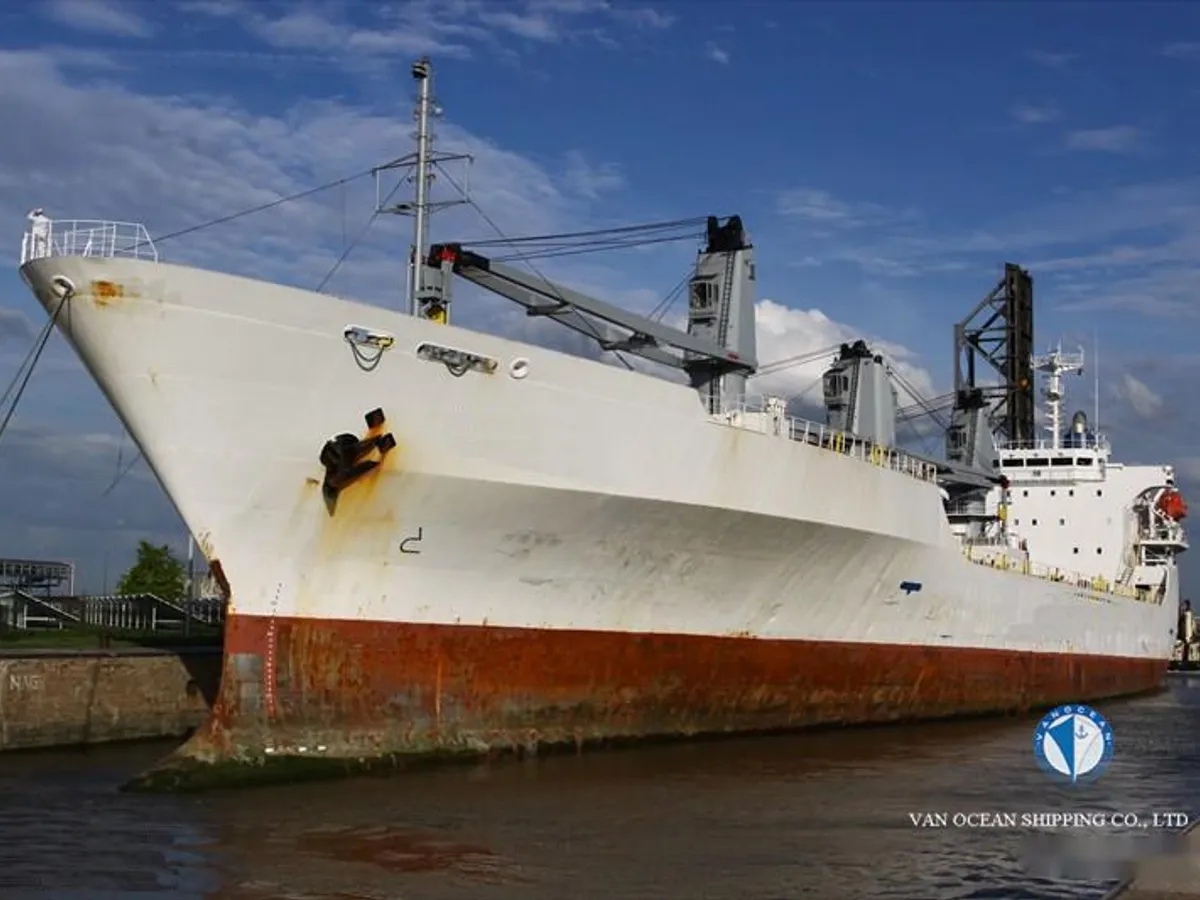 Kapal reefer kanggo didol