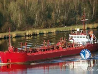 Kapal tanker minyak/bahan kimia kanggo didol