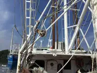 Kapal trawler kanggo didol