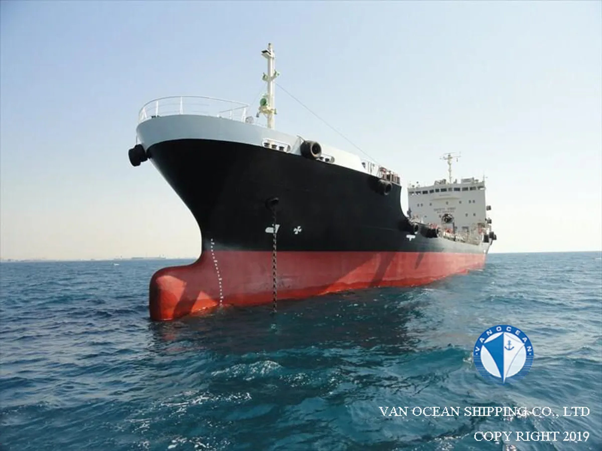 Kapal tanker minyak/bahan kimia kanggo didol