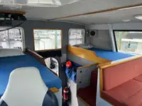 Kapal riset kanggo didol