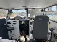 Kapal kerja kanggo didol