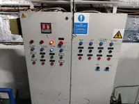 Kapal kontainer kanggo didol