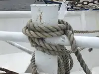 Kapal trawler kanggo didol