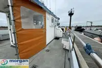 Kapal kerja kanggo didol