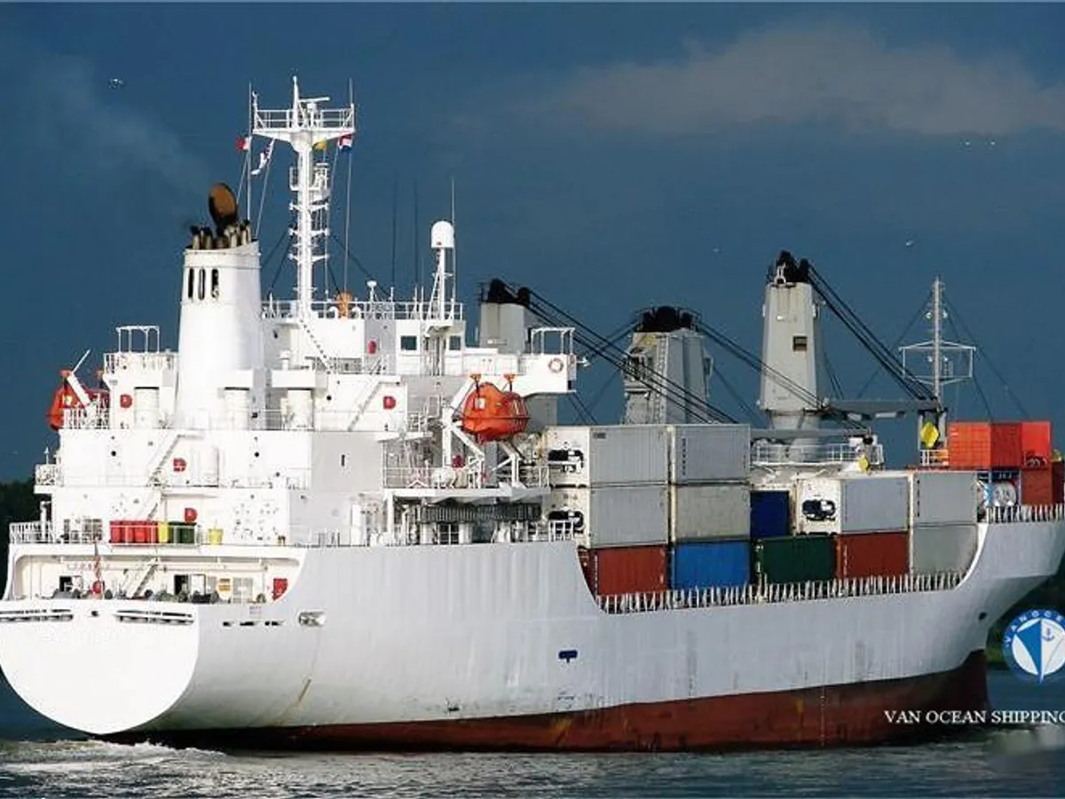 Kapal reefer kanggo didol