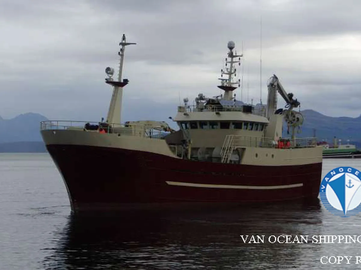 Kapal purse seiner kanggo didol