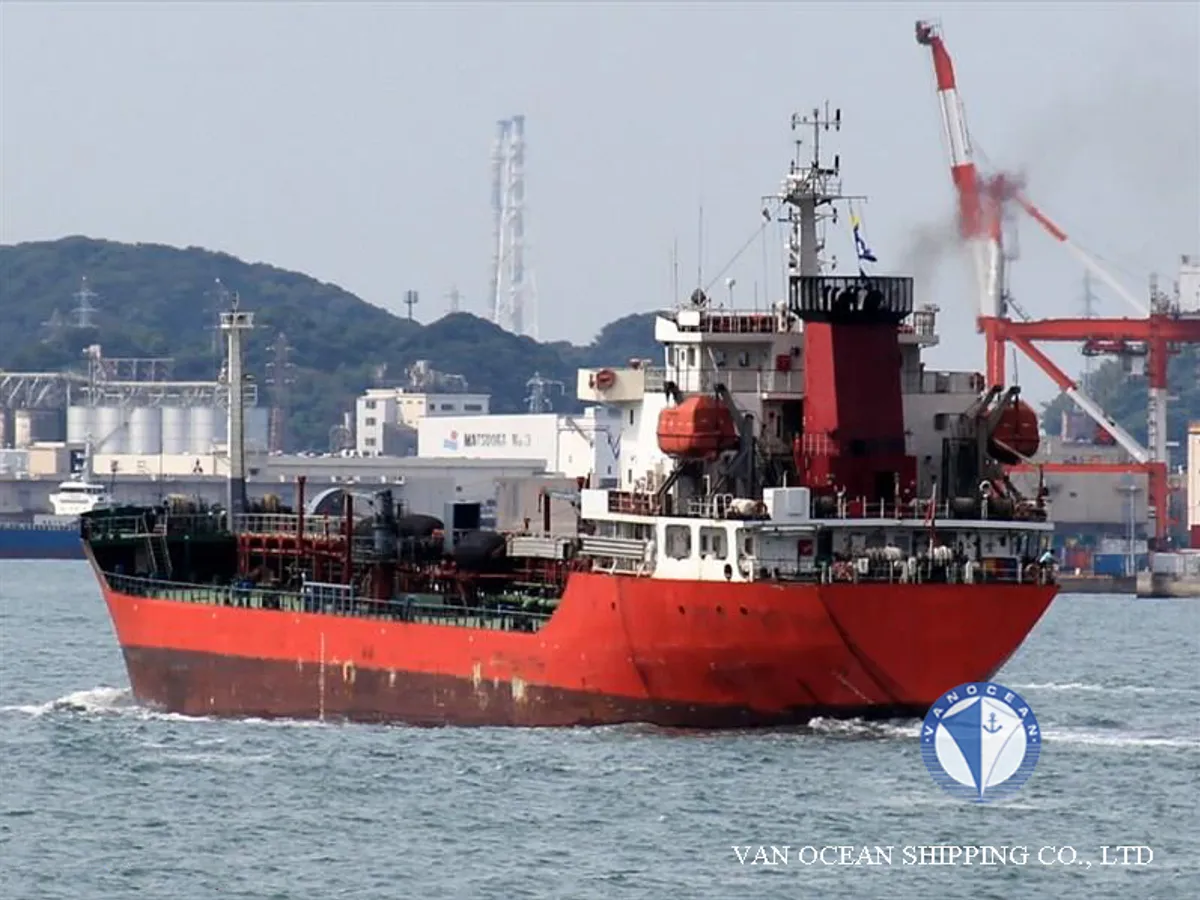 Kapal tanker minyak/bahan kimia kanggo didol