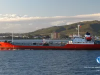 Kapal tanker minyak/bahan kimia kanggo didol
